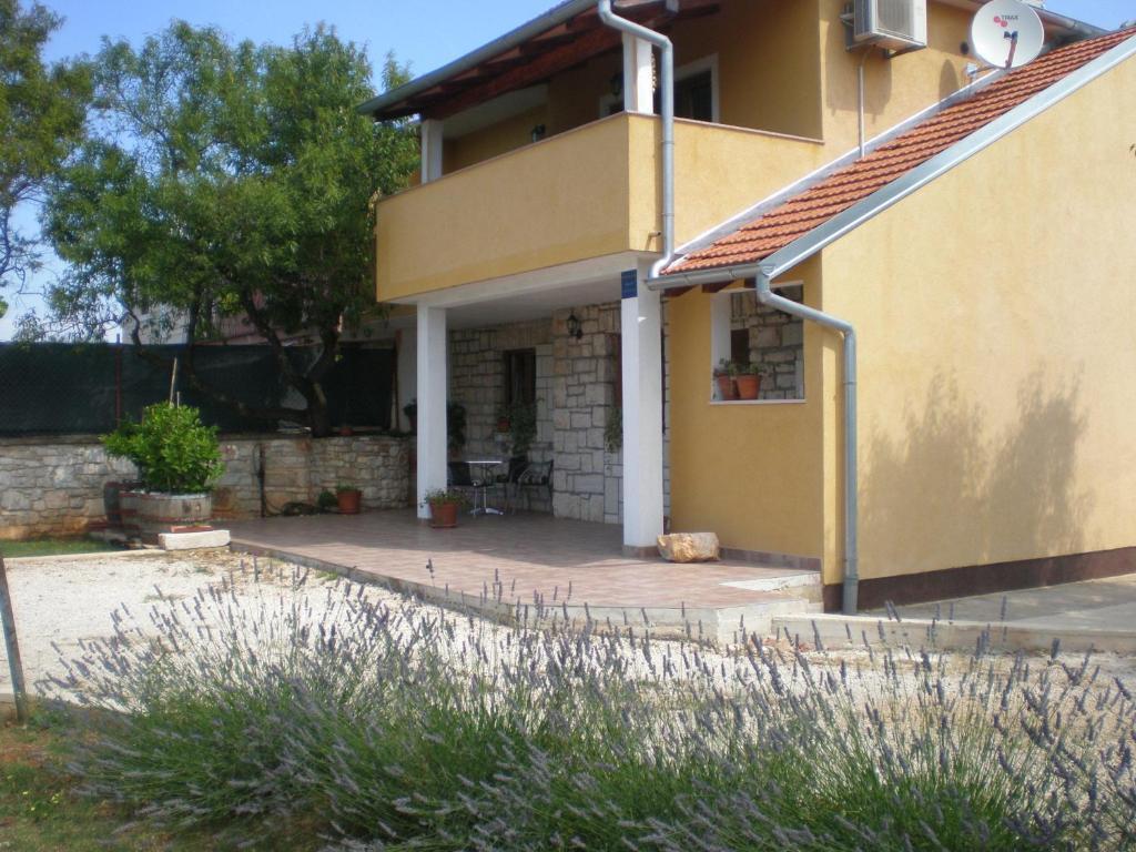 Apartment Sanja-marino